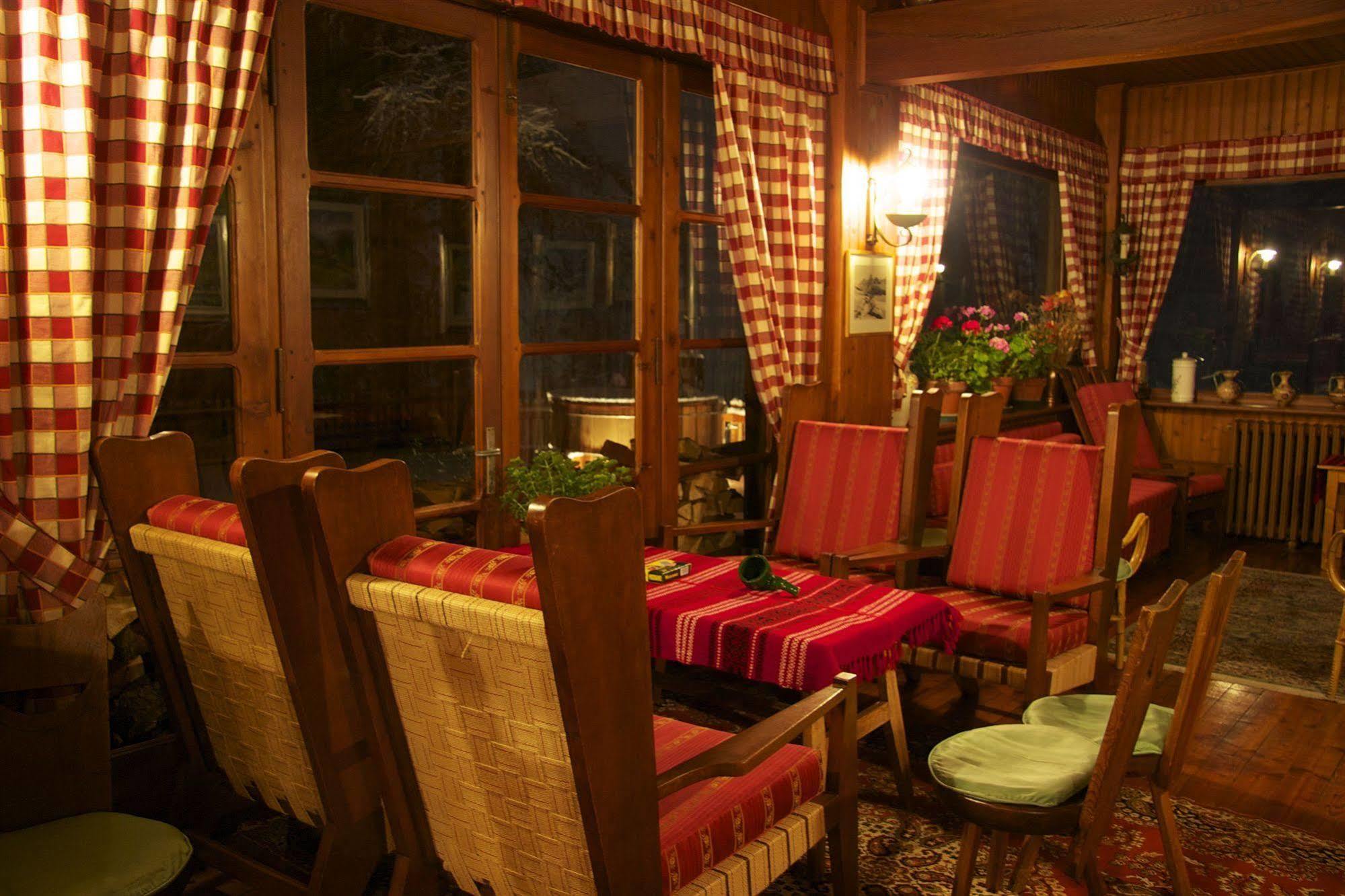 Albergo Villa Anna Maria Champoluc Eksteriør billede